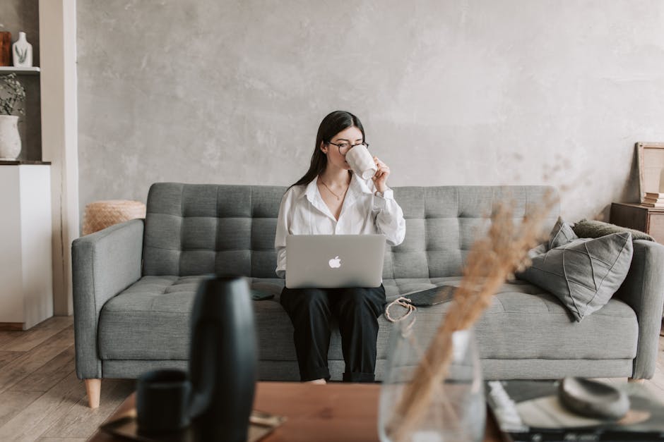 Top CRM Software for Managing Remote Teams